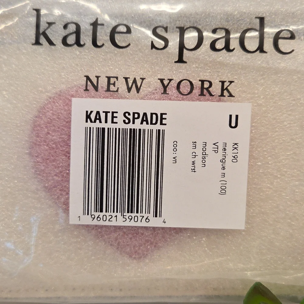 Kate Spade Madison Puffy Heart Small Card Holder Wristlet